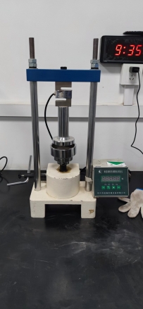 數(shù)顯集料軟弱顆粒試驗儀