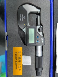 電子壁厚千分尺